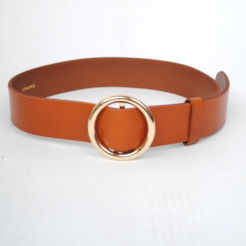 Frame Denim Le Circle Leather Belt in Cognac